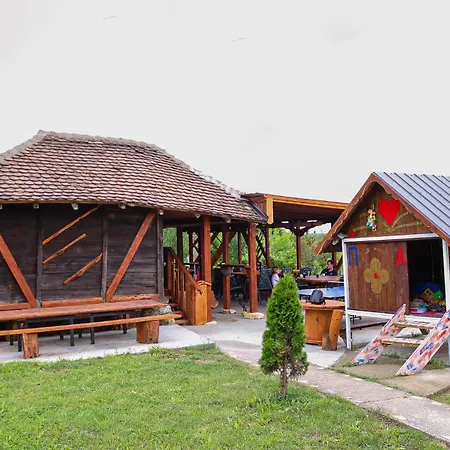 Hotel Etno San